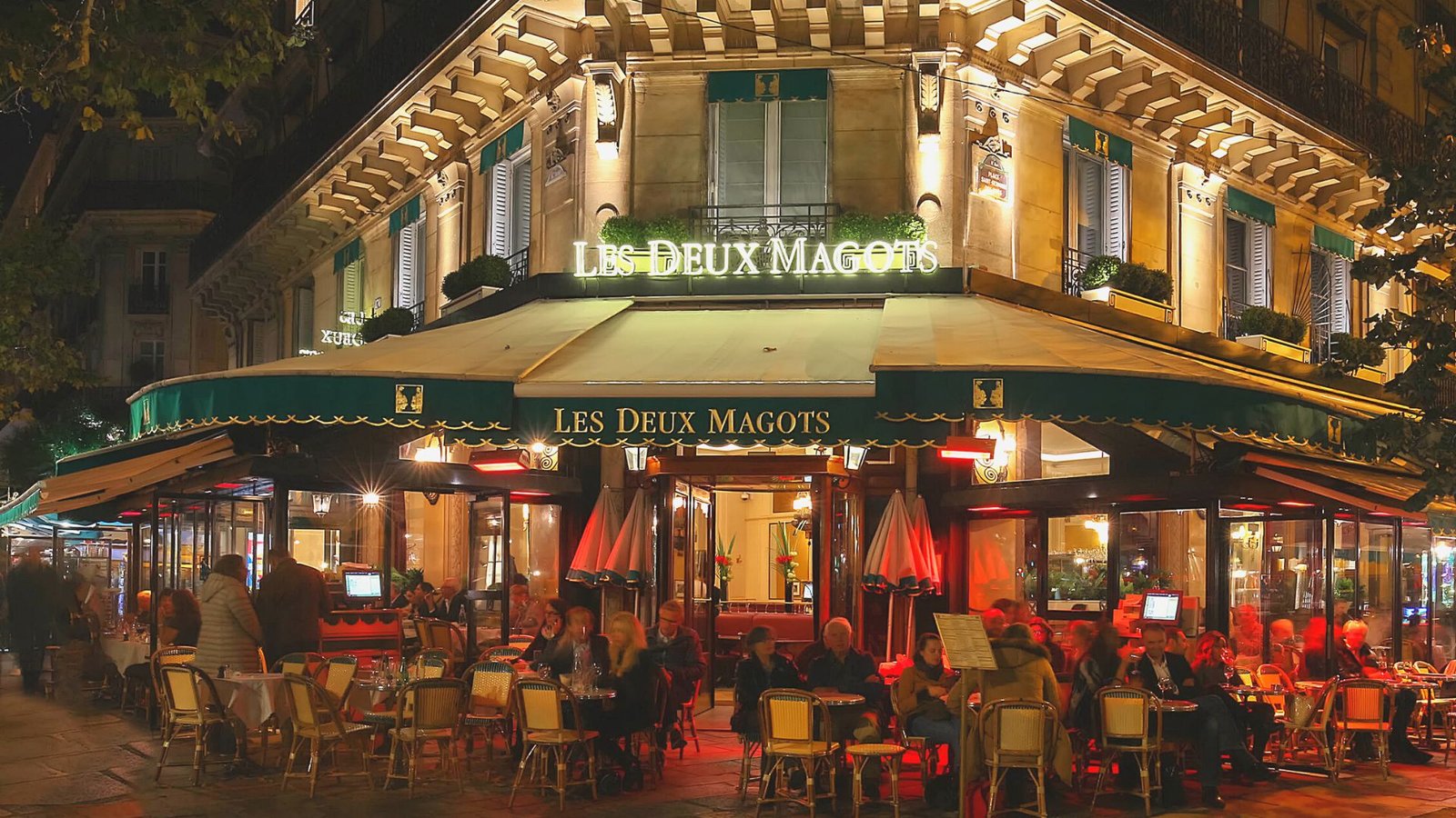 Una cena romántica en Paris